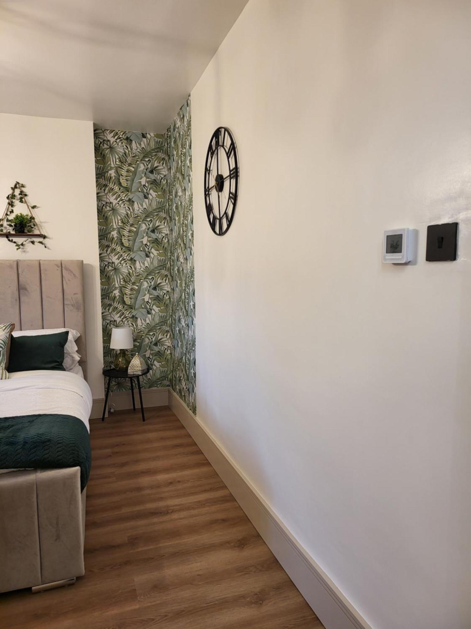 Country Style Modern Self Catering 3 Bedroom Bungalow In แบล็คพูล ภายนอก รูปภาพ