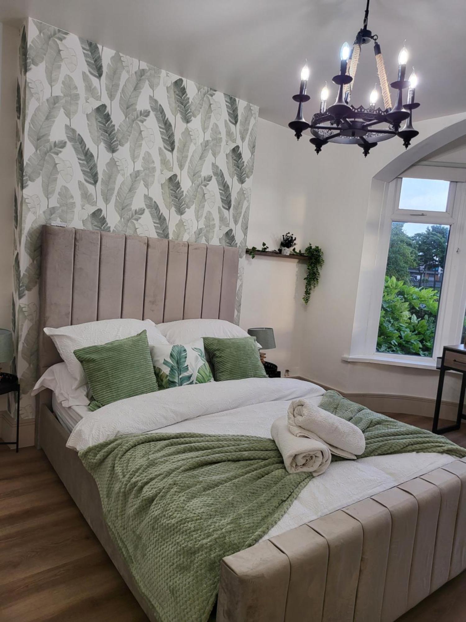 Country Style Modern Self Catering 3 Bedroom Bungalow In แบล็คพูล ภายนอก รูปภาพ